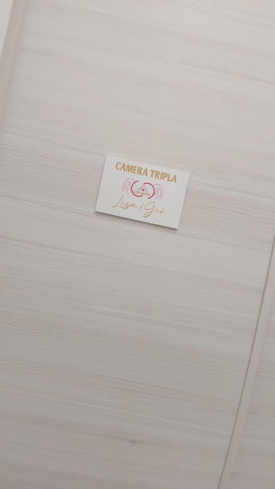 Casa Vacanze Lisa&Gio Brusciano Eksteriør billede